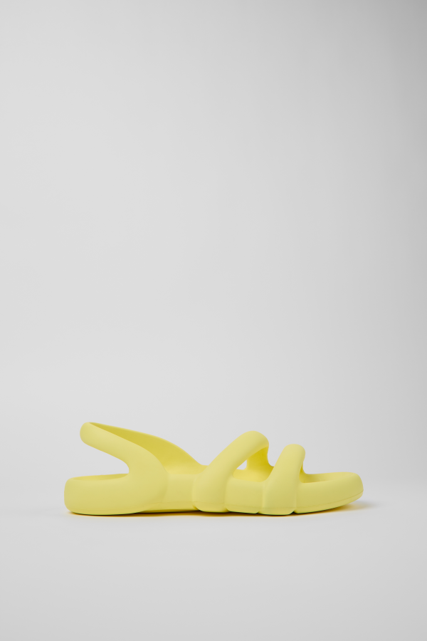 サンダル CAMPER Men Sandals White K100957-013 KOBARAH FLAT 0 Kobarah White Sandals for Men - Spring/Summer collection