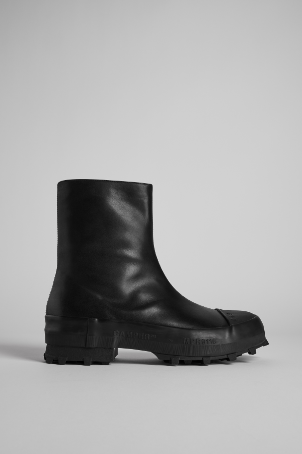 Camperlab Black Traktori Clog - Brand New, Never Worn - Size