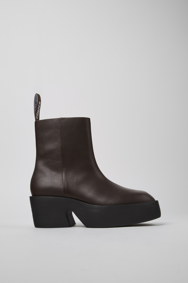 CAMPER｜BOOTS (Ground Black Ankle Boots (K400654-001)) Ground Black Ankle Boots for Women - Spring/Summer