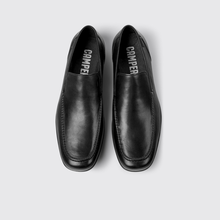 Overhead view of Mauro Black leather shoes for men