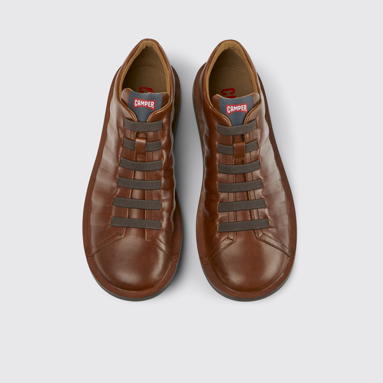 Beetle Brown Leather Men's Shoes.俯角