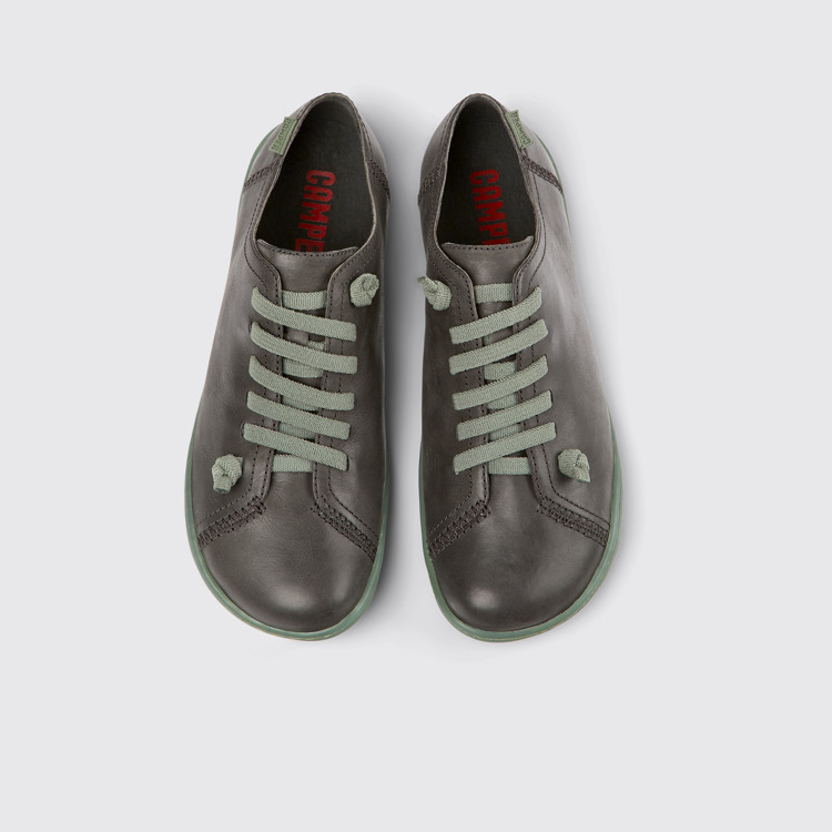 Overhead view of Peu Gray leather shoes for women