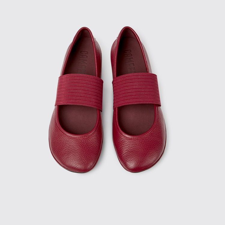 Overhead view of Right Deep red shoe for women