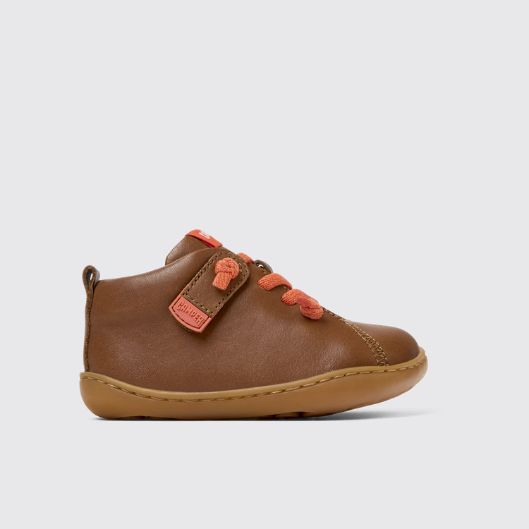 Side view of Peu Brown leather shoes for kids