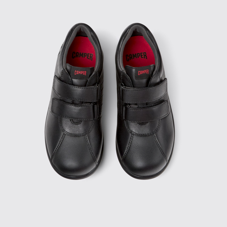 มุมมองด้านบนของ Pelotas Black Leather Shoes for Kids.