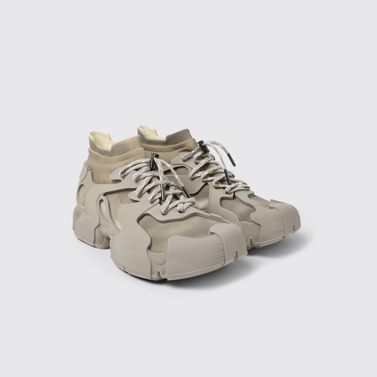 Tossu x CONCEPT(K) Sneaker mit grauem Rahmen