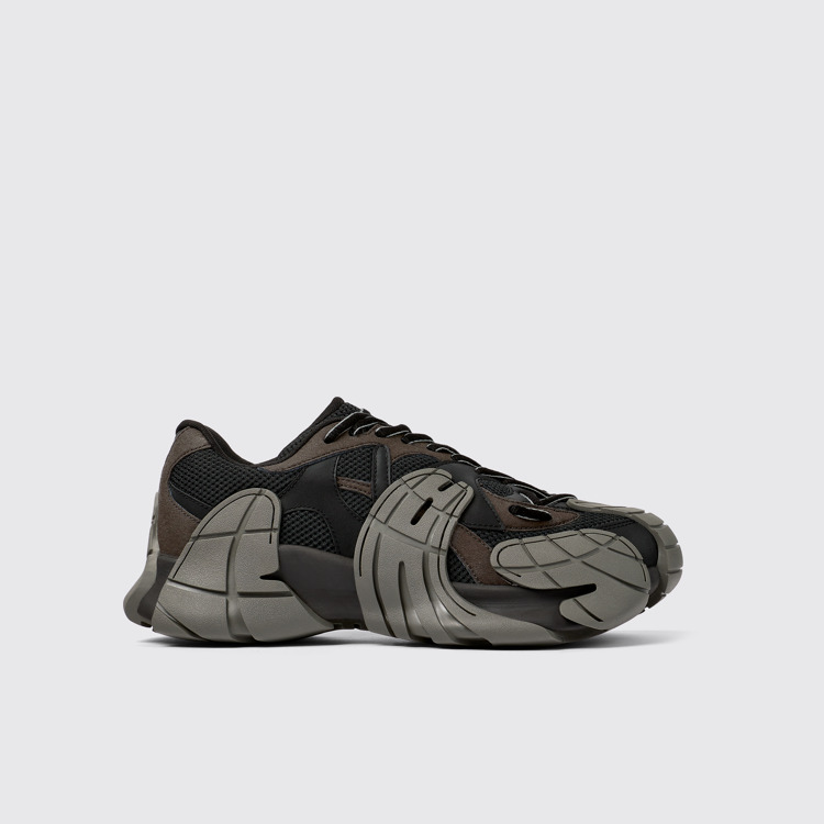 Side view of Tormenta Black and gray sneakers