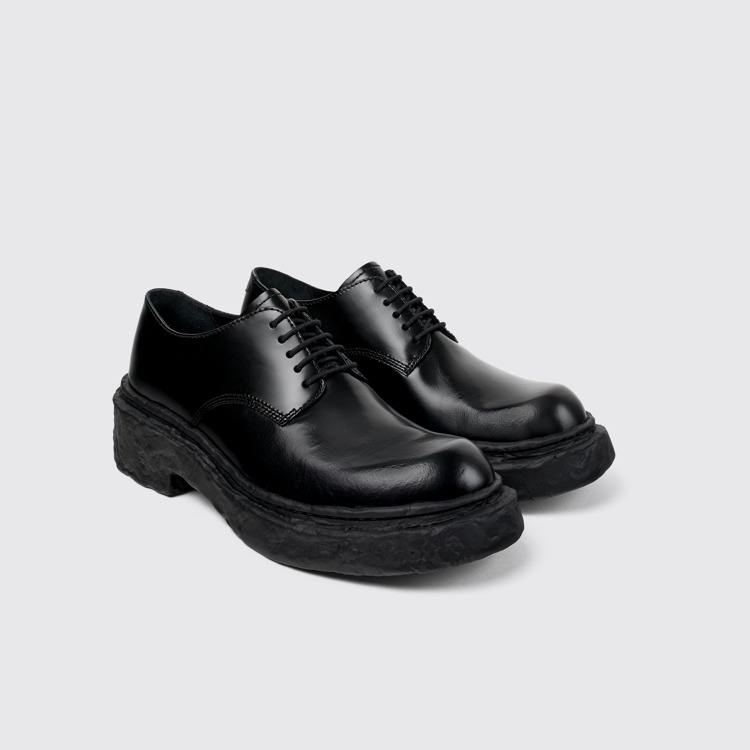 Front view of Vamonos Black Leather Bluchers