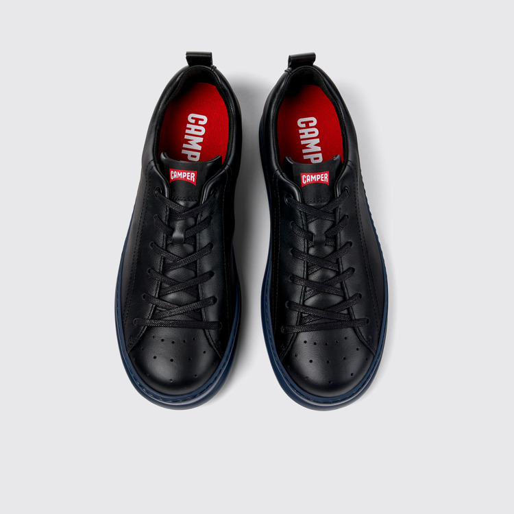 Runner Black Leather Men's Sneakers.俯角