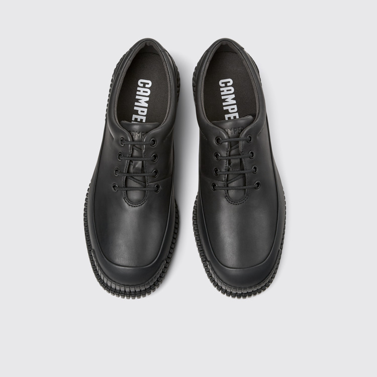 Pix Chaussures pour homme en cuir noir.