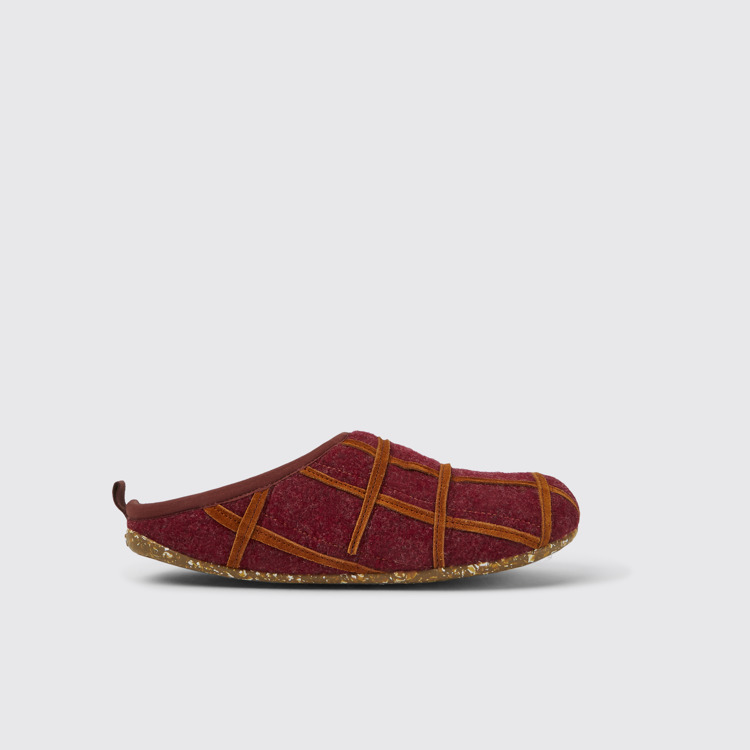 Side view of Twins Burgundy wool men’s slippers