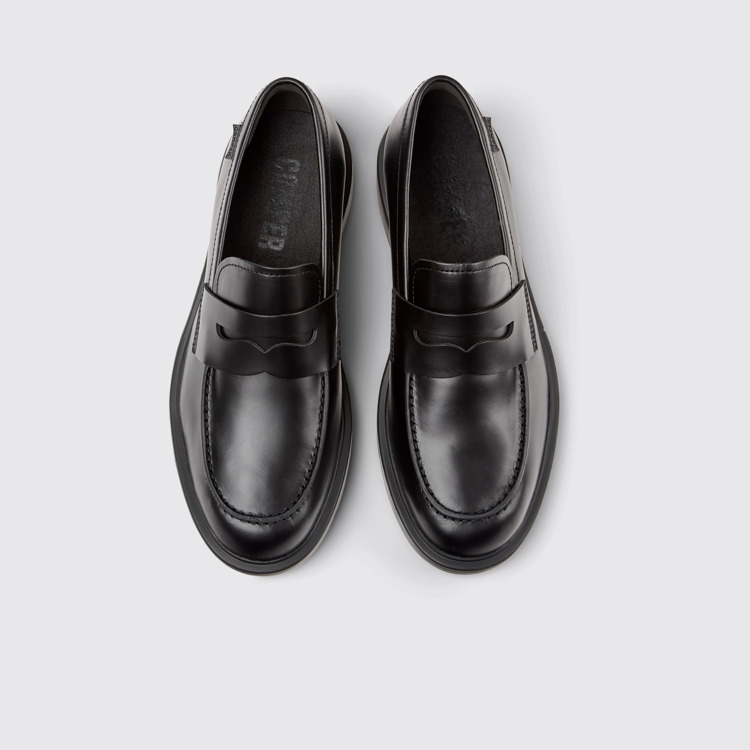 Dean Black Leather Moccasins for Men. 詳細画像_フロント