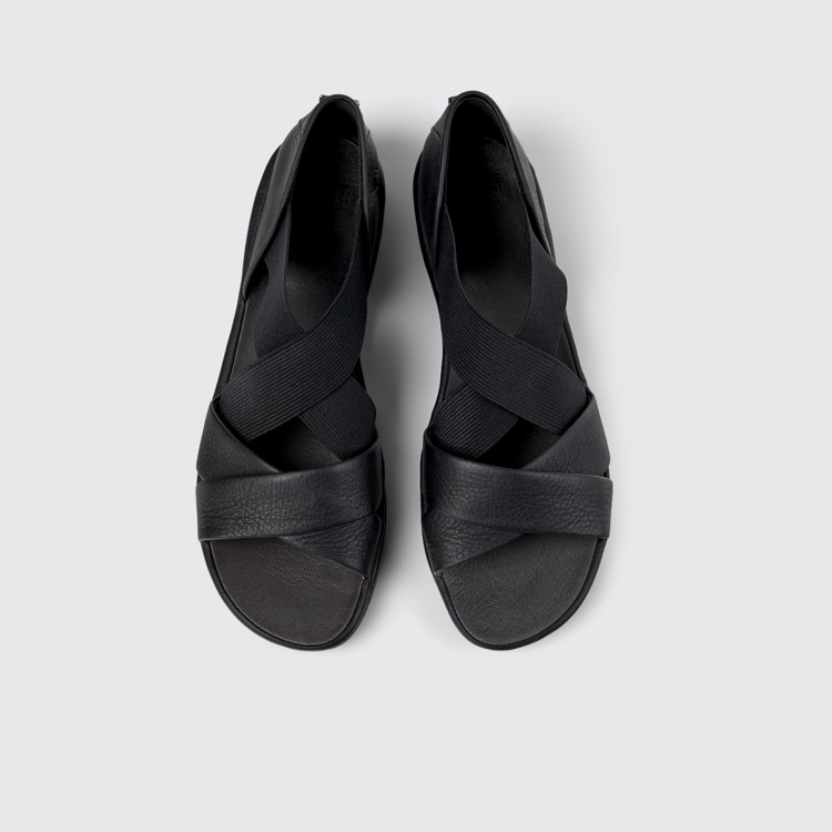 Right Sandales en cuir noir pour femme.