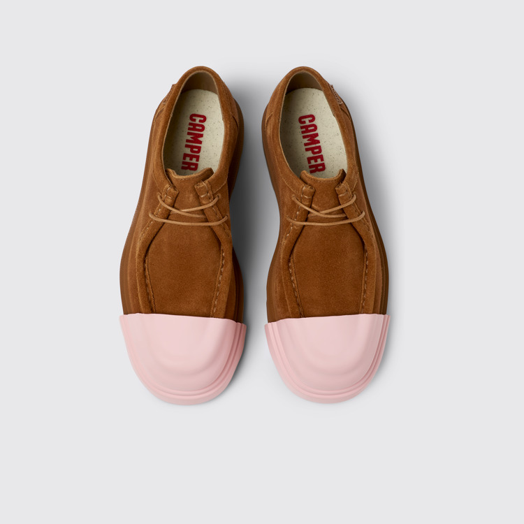 Junction Chaussures en nubuck marron pour femme.