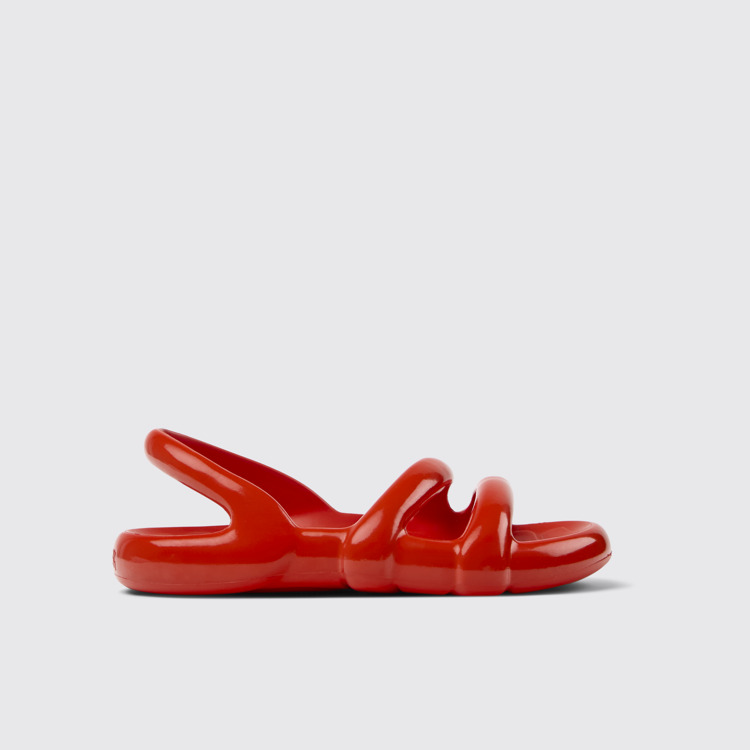 มุมมองด้านข้างของ Kobarah Flat Red Women's Sandals.