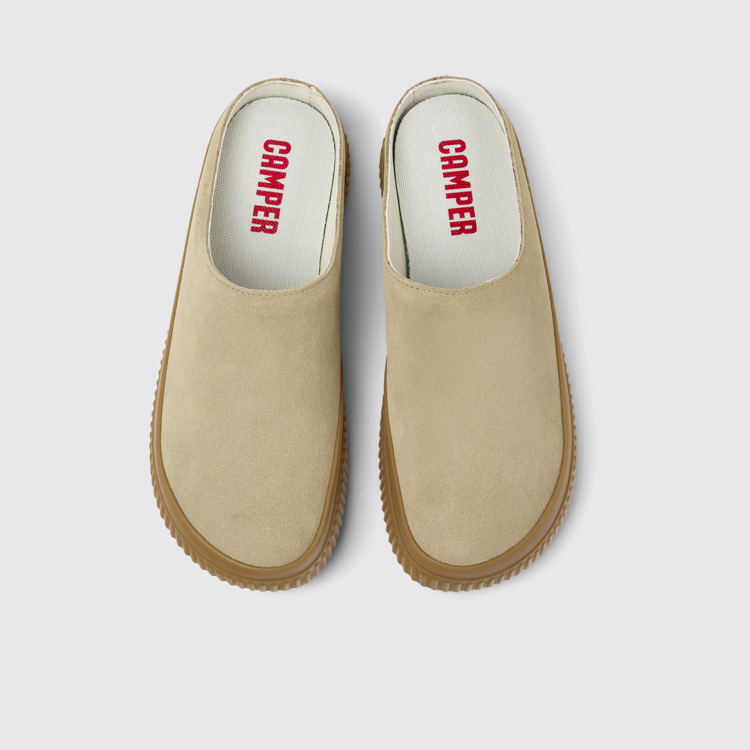 Peu Roda Sandales en nubuck beige pour femme.