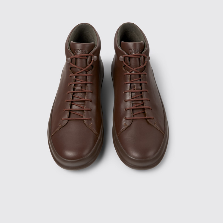 Overhead view of Chasis Brown ankle boot for men