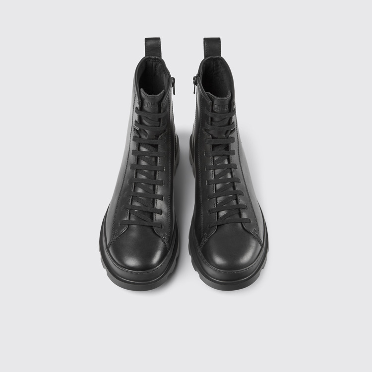 มุมมองด้านบนของ Brutus Black Leather Men's Mid Boots.