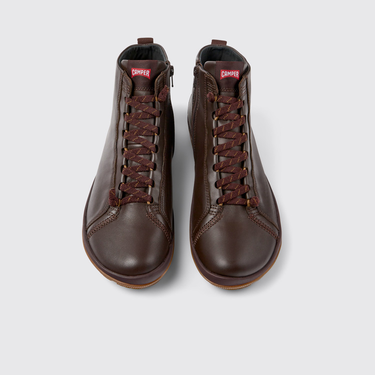 Overhead view of Peu Pista Brown leather ankle boots for men