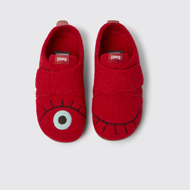 Overhead view of Twins Red natural wool slippers