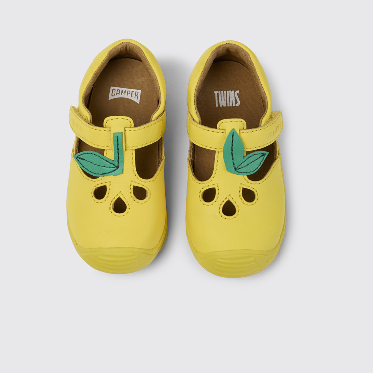 Overhead view of Twins Yellow and green leather shoes for kids