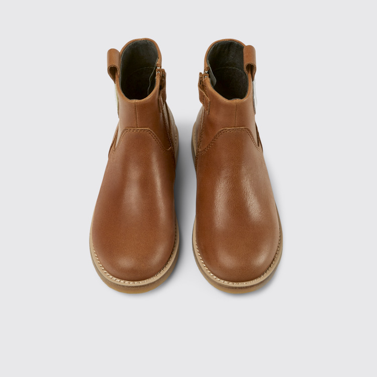 Overhead view of Twins Brown leather zip-up boots