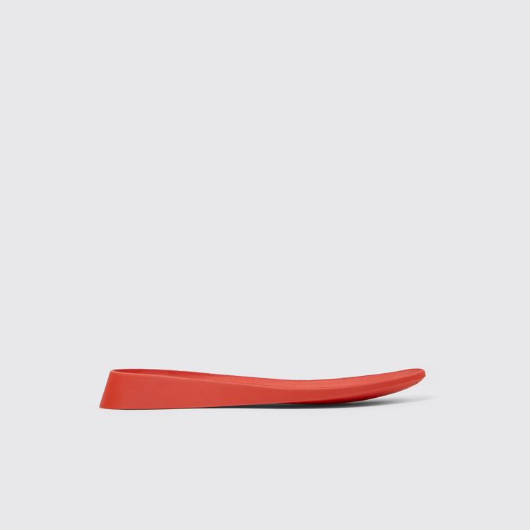 Side view of ROKU Footbeds Red footbeds (x2) for your right and left shoes.