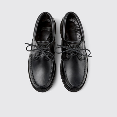 Overhead view of Nautico Black boat shoe for men