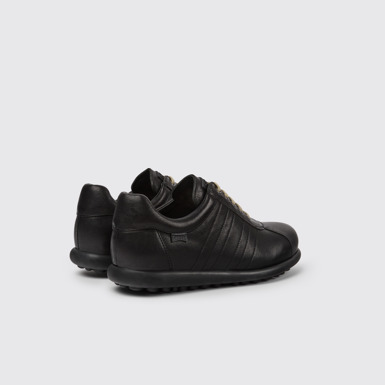 Back view of Pelotas Iconic black shoe for men