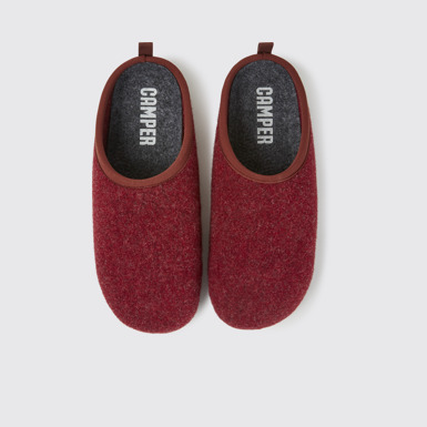 Overhead view of Wabi Burgundy wool men’s slippers