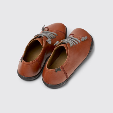 Back view of Peu Burgundy leather shoes for women