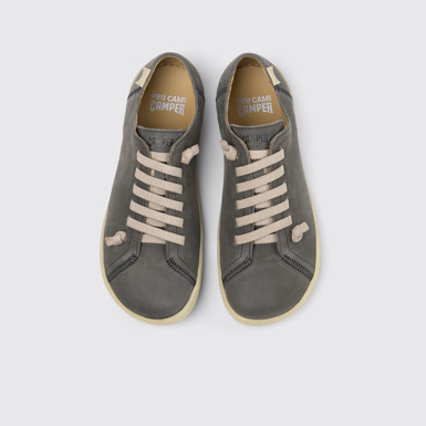 Peu Chaussures en cuir grises Pour femme.