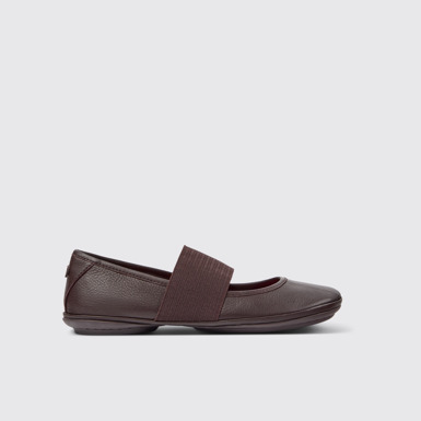 Side view of Right Burgundy leather ballerinas for women