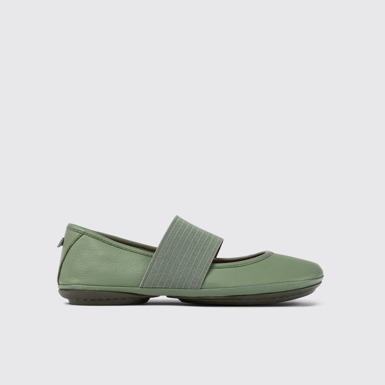 Side view of Right Green leather ballerinas for women