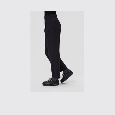 Pelotas Black Vegetable Tanned Leather Shoes for Women.
