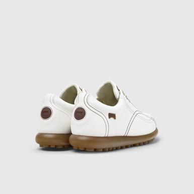 Twins Zapatos de piel blancos para mujer.