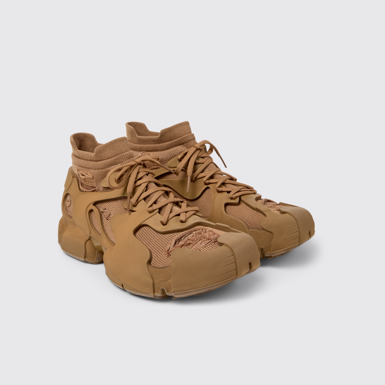 Front view of TOSSU BROWN