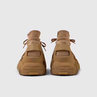 Back view of TOSSU BROWN