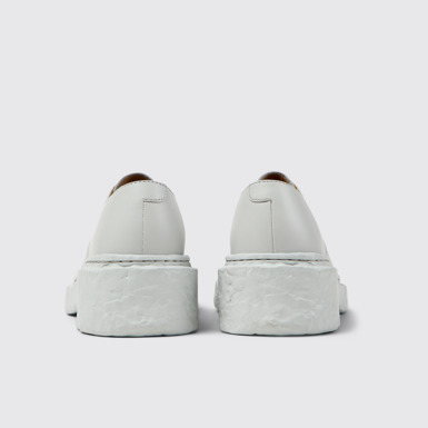 Back view of VAMONOS GRAY