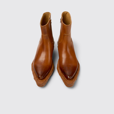 Overhead view of Venga Brown leather boots