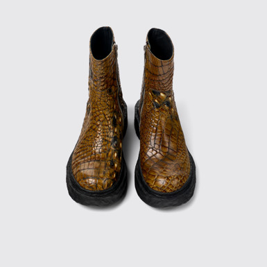 Overhead view of Vamonos Brown Leather Boots
