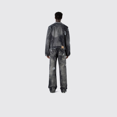 DISTORTED PRINT DISTRESSED DENIM JACKET