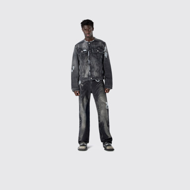 DISTORTED PRINT DISTRESSED DENIM JACKET