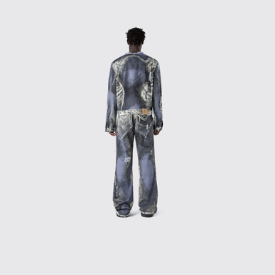 DISTORTED PRINT DISTRESSED DENIM JACKET