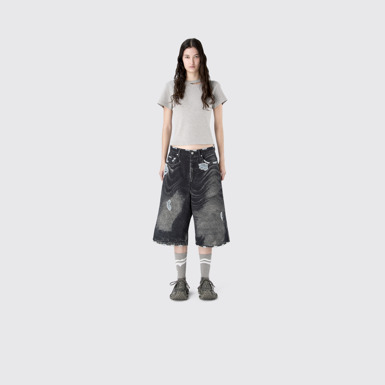 DISTORTED PRINT DISTRESSED DENIM SHORTS BLACK-Gray