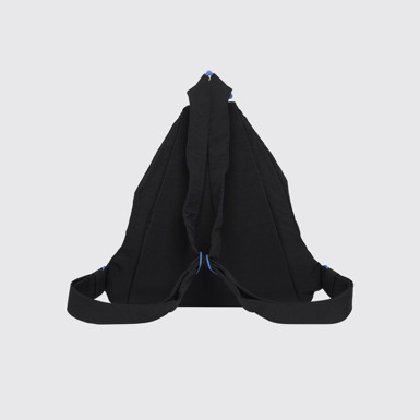 Back view of Nube Nube DAYPACK