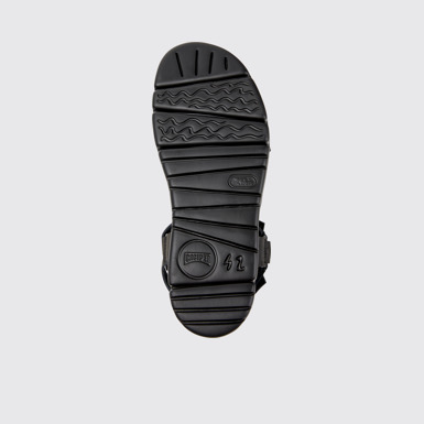 The sole of Oruga Black leather sandals for men