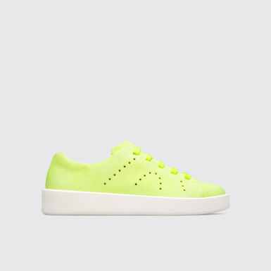 Side view of Courb Neon yellow men’s sneaker