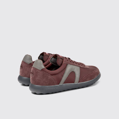 Back view of Pelotas XLite Burgundy and gray sneakers for men