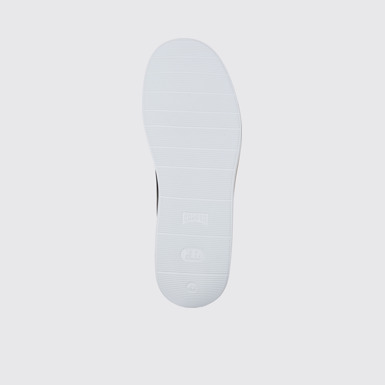 The sole of Wagon Black leather men's shoes